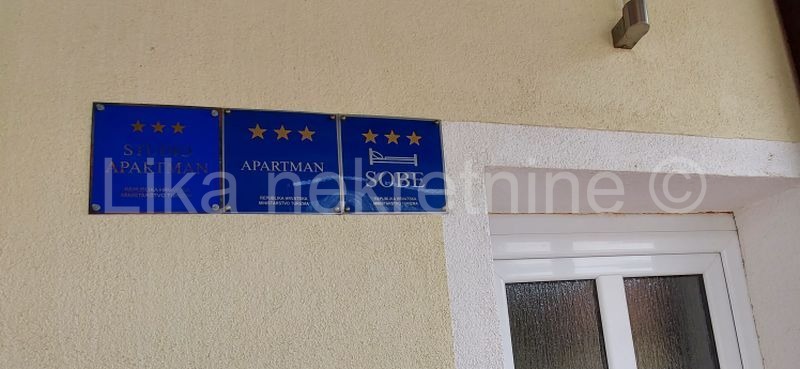 LIČKO LEŠĆE - Stambeno-poslovni objekat ( zadružni dom ) (13)
