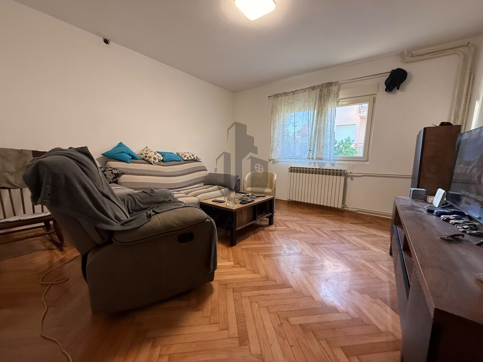 PRODAJA KUĆE – MALEŠNICA | 210 m² | DVIJE ETAŽE | GARAŽA I DVORIŠTE