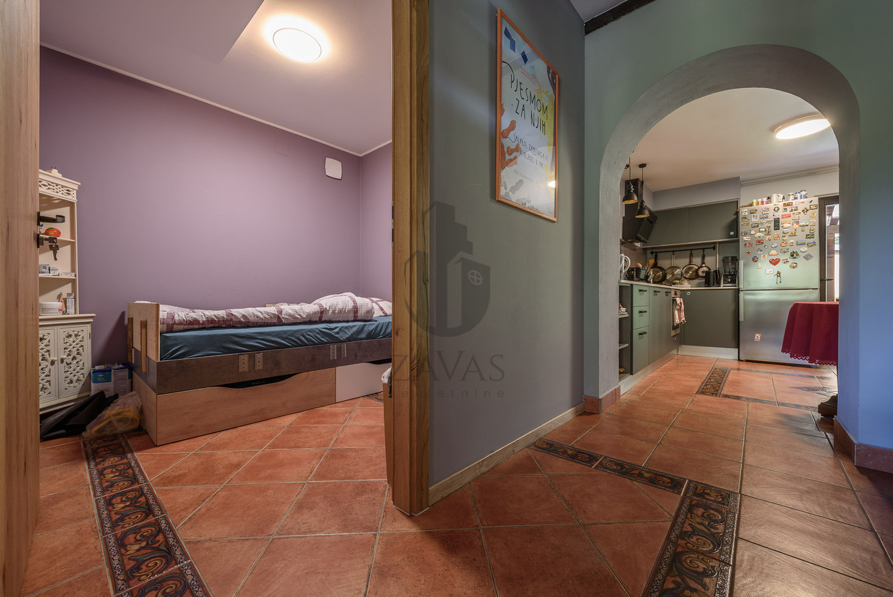 Rustikales Haus 151 m² mit großem Garten 1940 m² - Oborovo, Rugvica (20)