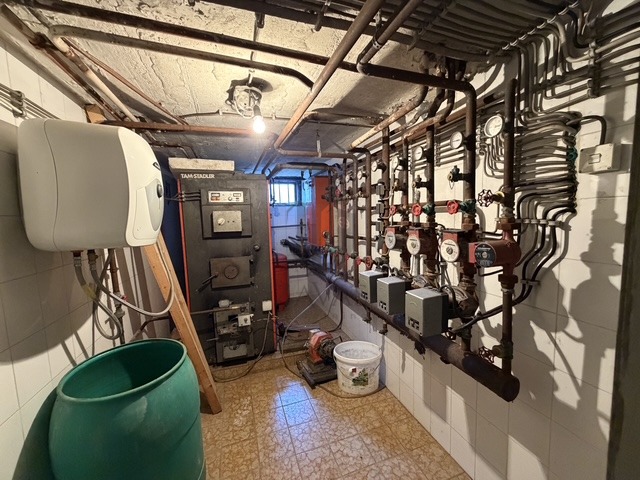 Haus 301 m² + Wirtschaftsgebäude 204 m² — 1 km von Stubičke Toplice und Terme Jezerčice (20)