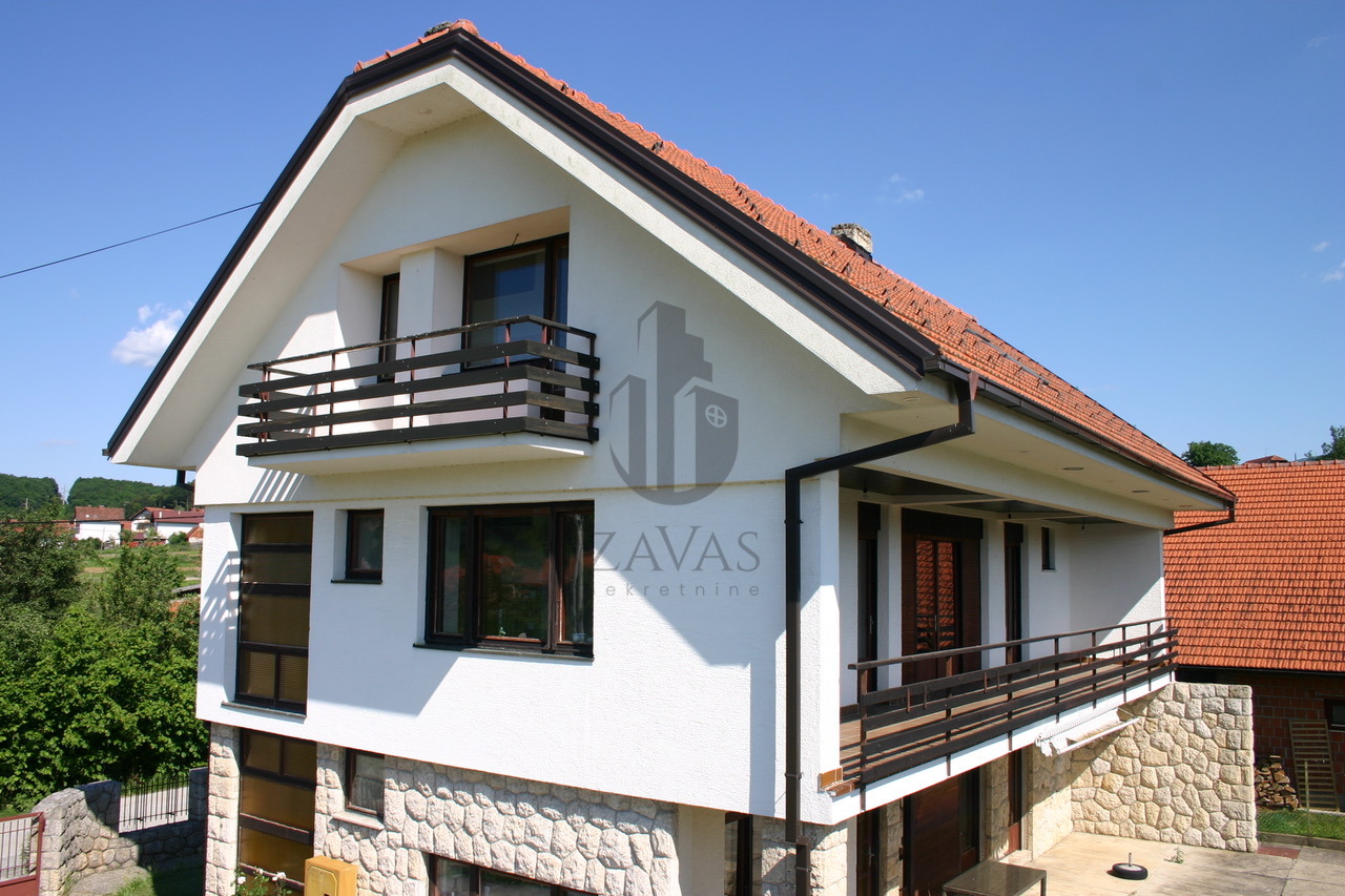 Haus 301 m² + Wirtschaftsgebäude 204 m² — 1 km von Stubičke Toplice und Terme Jezerčice (5)