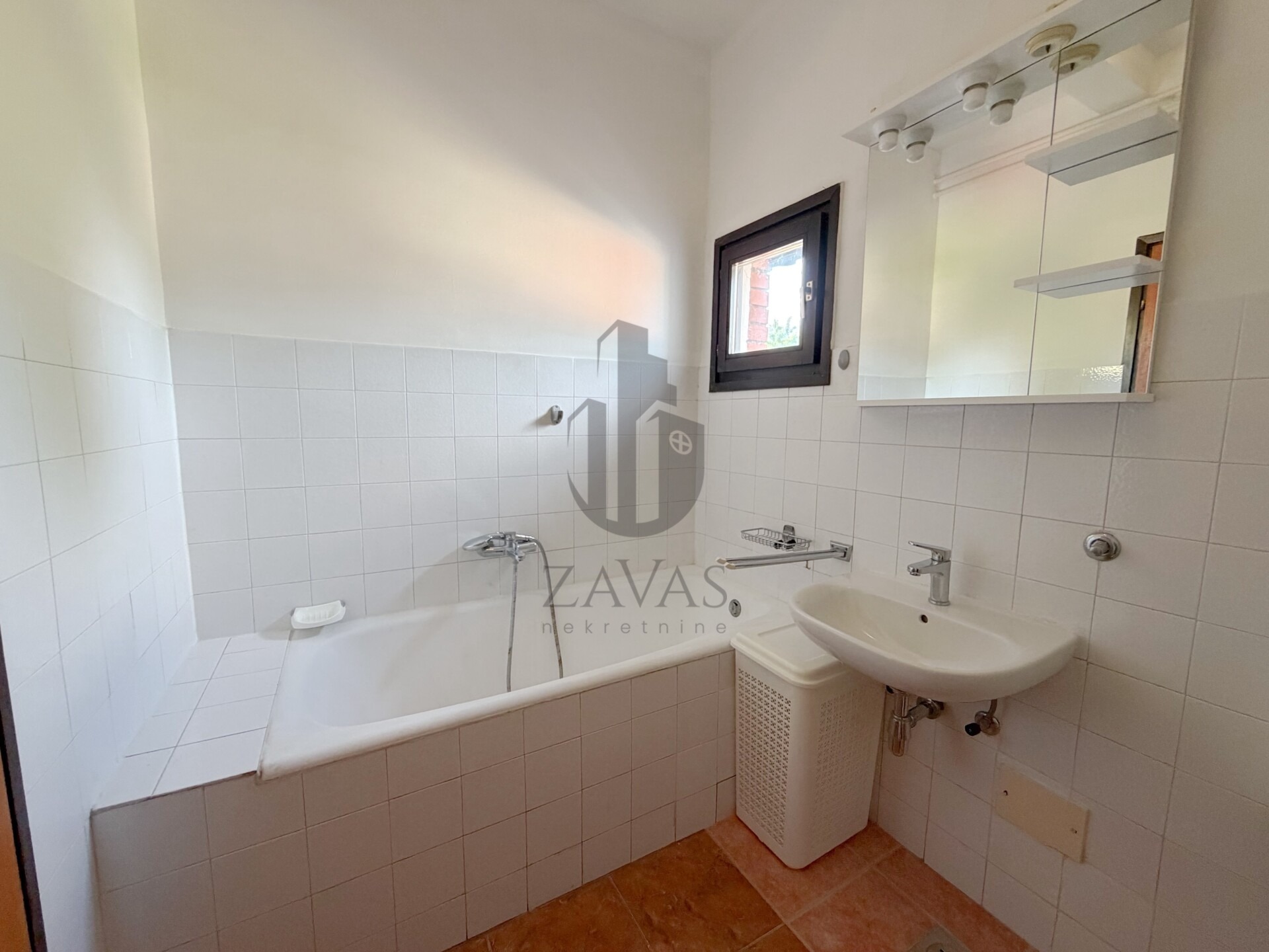 Dvosoban stan, Zagreb: Jarun - 66.42m2 + veliko spremište (12)
