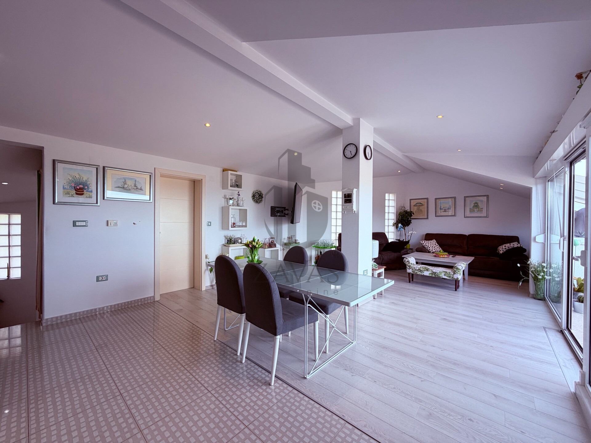 Vier-Zimmer-Wohnung, Zagreb, Gračani: 134m² mit zwei Terrassen! (2)