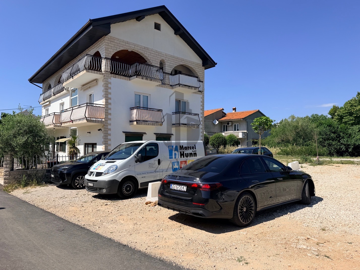 Kuća, Zadar (Diklo)– 423 m², 200 m od mora, uhodan turistički posao (3)
