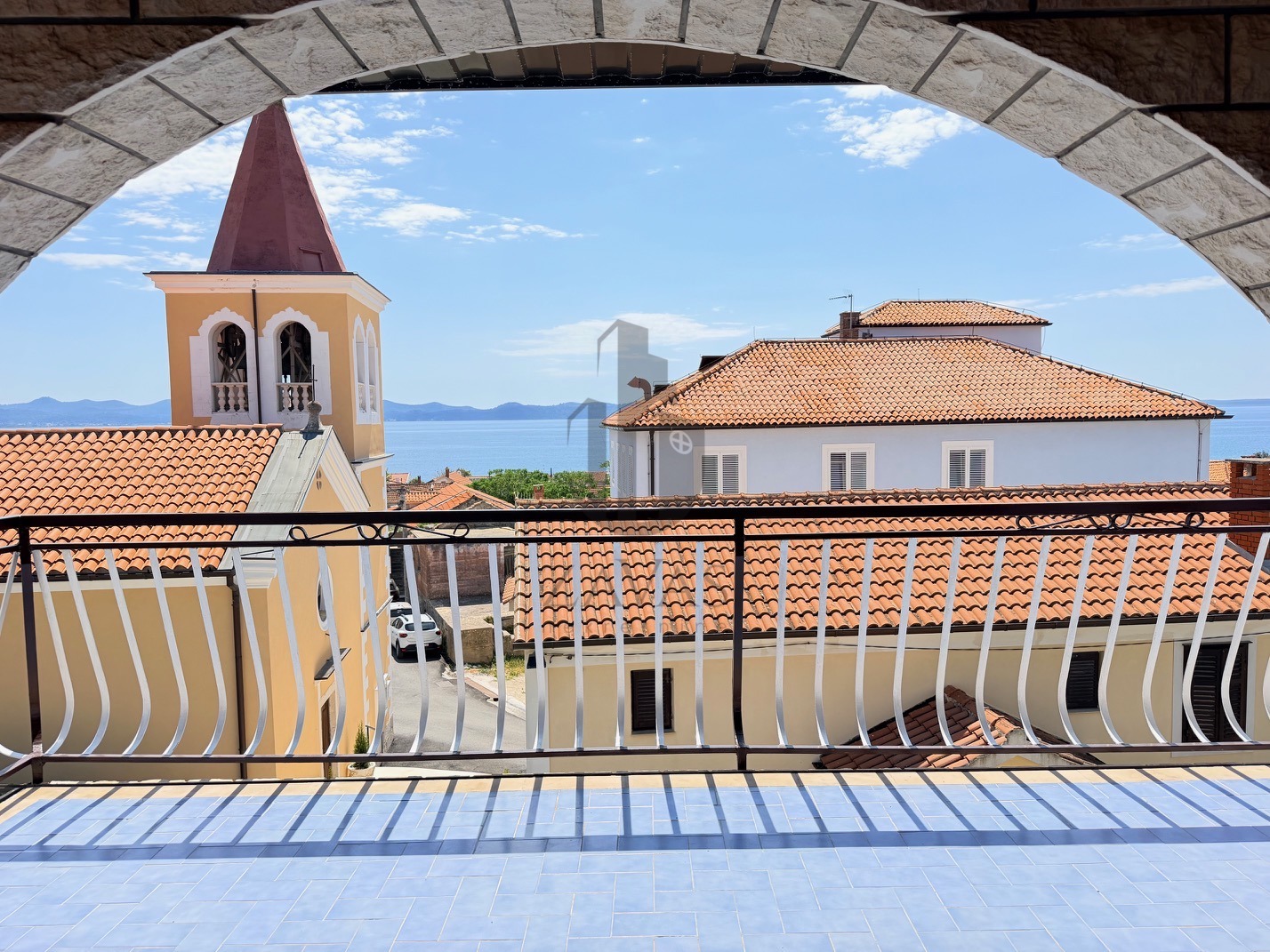 Kuća, Zadar (Diklo)– 423 m², 200 m od mora, uhodan turistički posao (9)