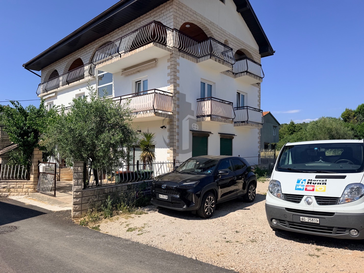 Kuća, Zadar (Diklo)– 423 m², 200 m od mora, uhodan turistički posao (2)