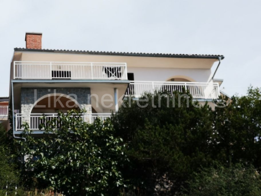 SVETI JURAJ - obiteljska kuća, 5 apartmana (28)