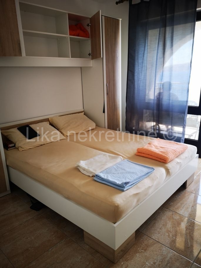 SVETI JURAJ - obiteljska kuća, 5 apartmana (10)