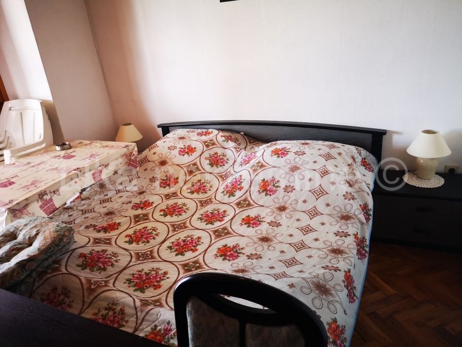 SVETI JURAJ - obiteljska kuća, 5 apartmana (8)