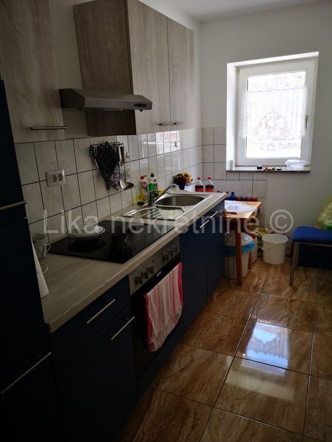 SVETI JURAJ - obiteljska kuća, 5 apartmana (21)