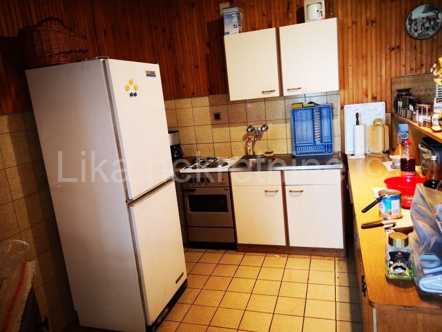 SVETI JURAJ - obiteljska kuća, 5 apartmana (25)