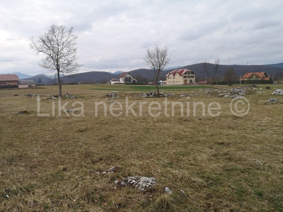 OTOČAC, Gornja Dubrava - građevinsko zemljište