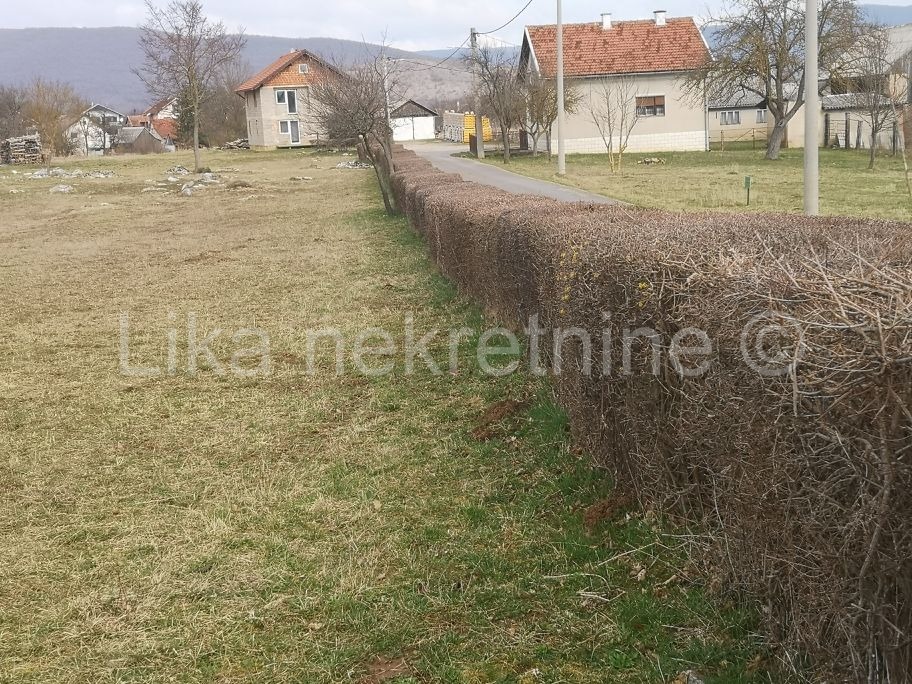 OTOČAC, Gornja Dubrava - građevinsko zemljište (7)