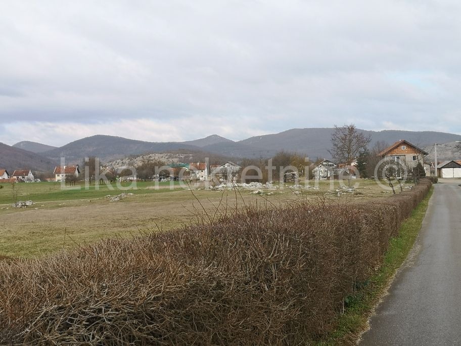 OTOČAC, Gornja Dubrava - građevinsko zemljište (4)
