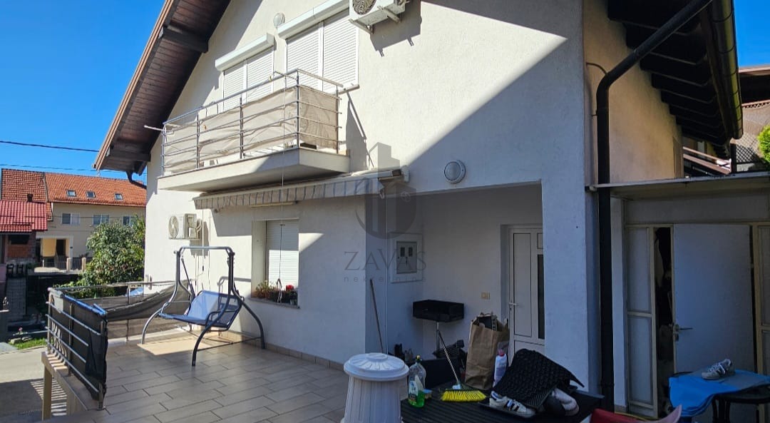 Kuća, Gornje Vrapče – 150 m² + garaža 24 m² (9)