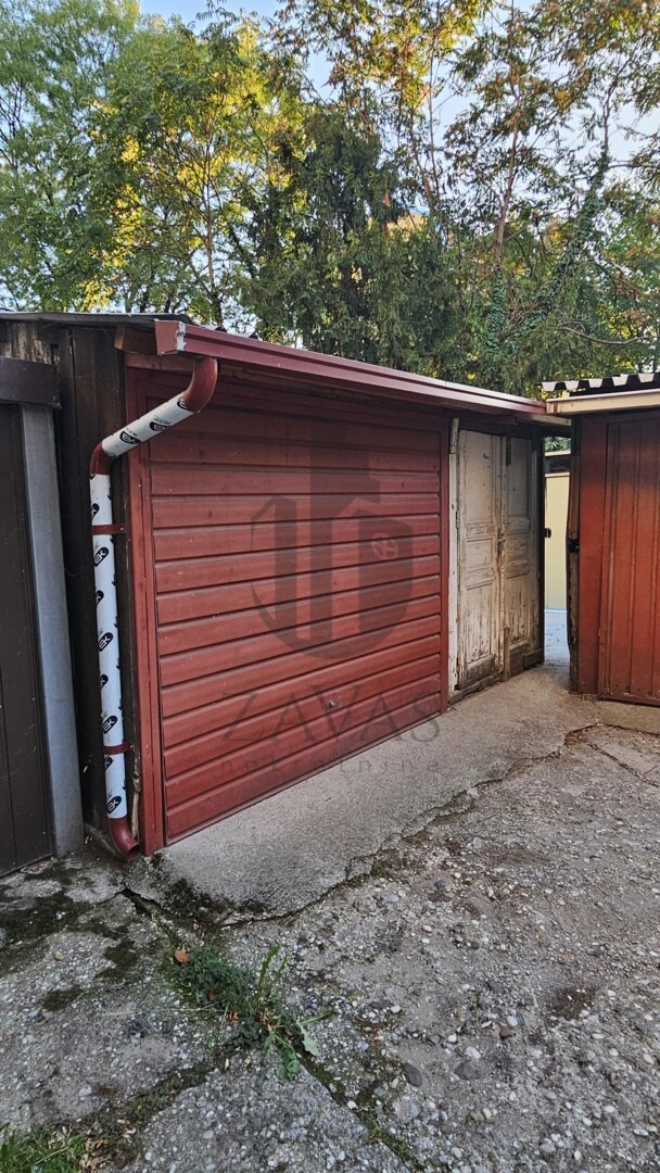 Stan, Kačićeva – uži centar Zagreba, 62 m² + garaža, spremište (8)