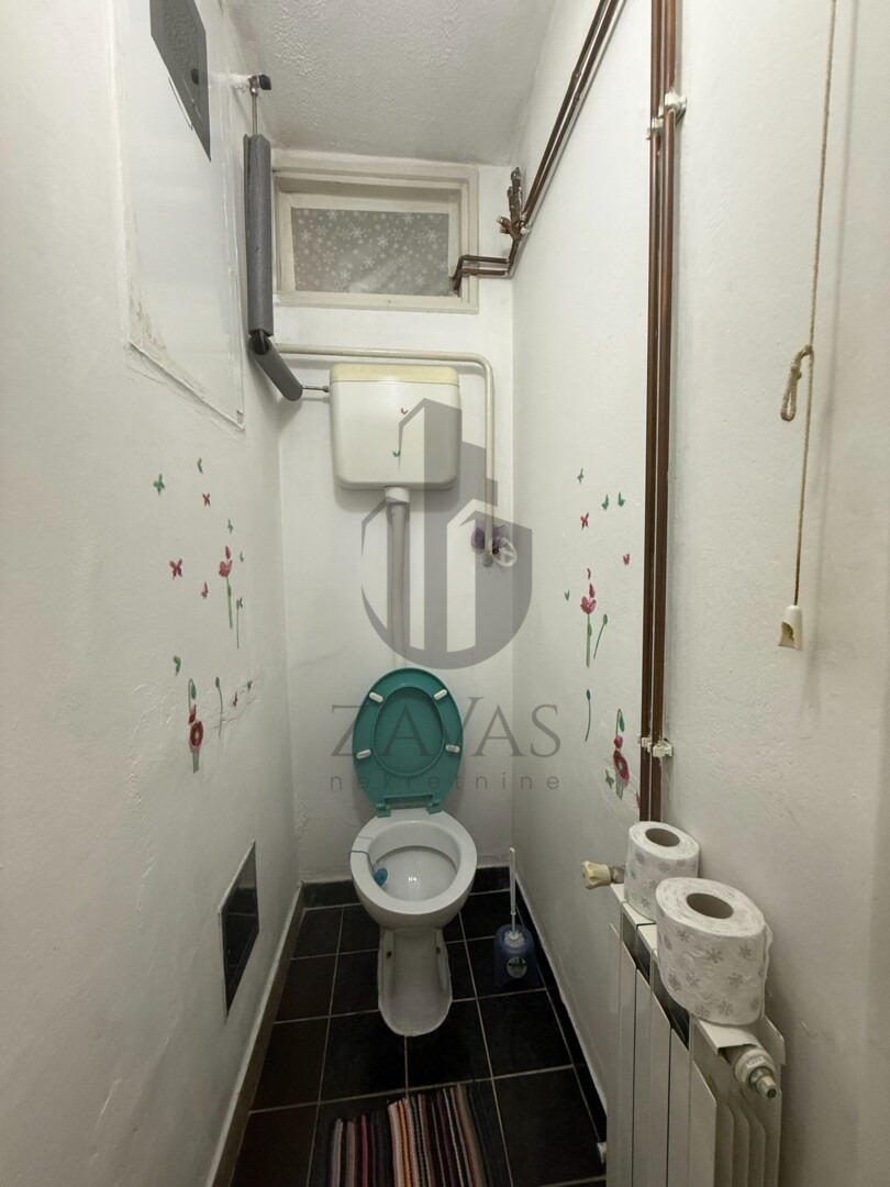 Zagreb, Kruge: Dvosobni stan 45m² s balkonom! (8)