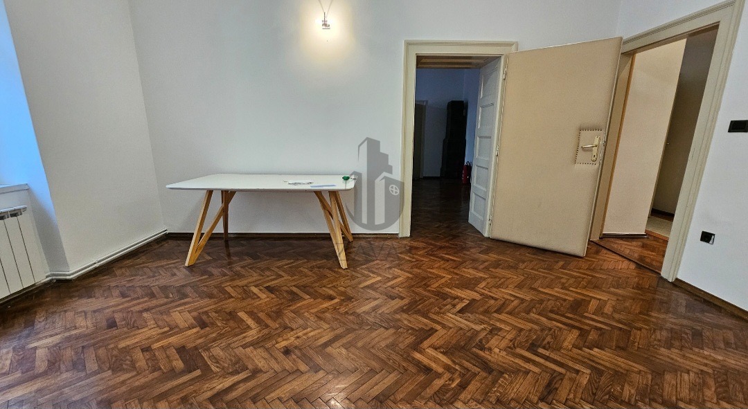 Najam stan/poslovni prostor blizu Trga Francuske - 101 m2 + parking (5)