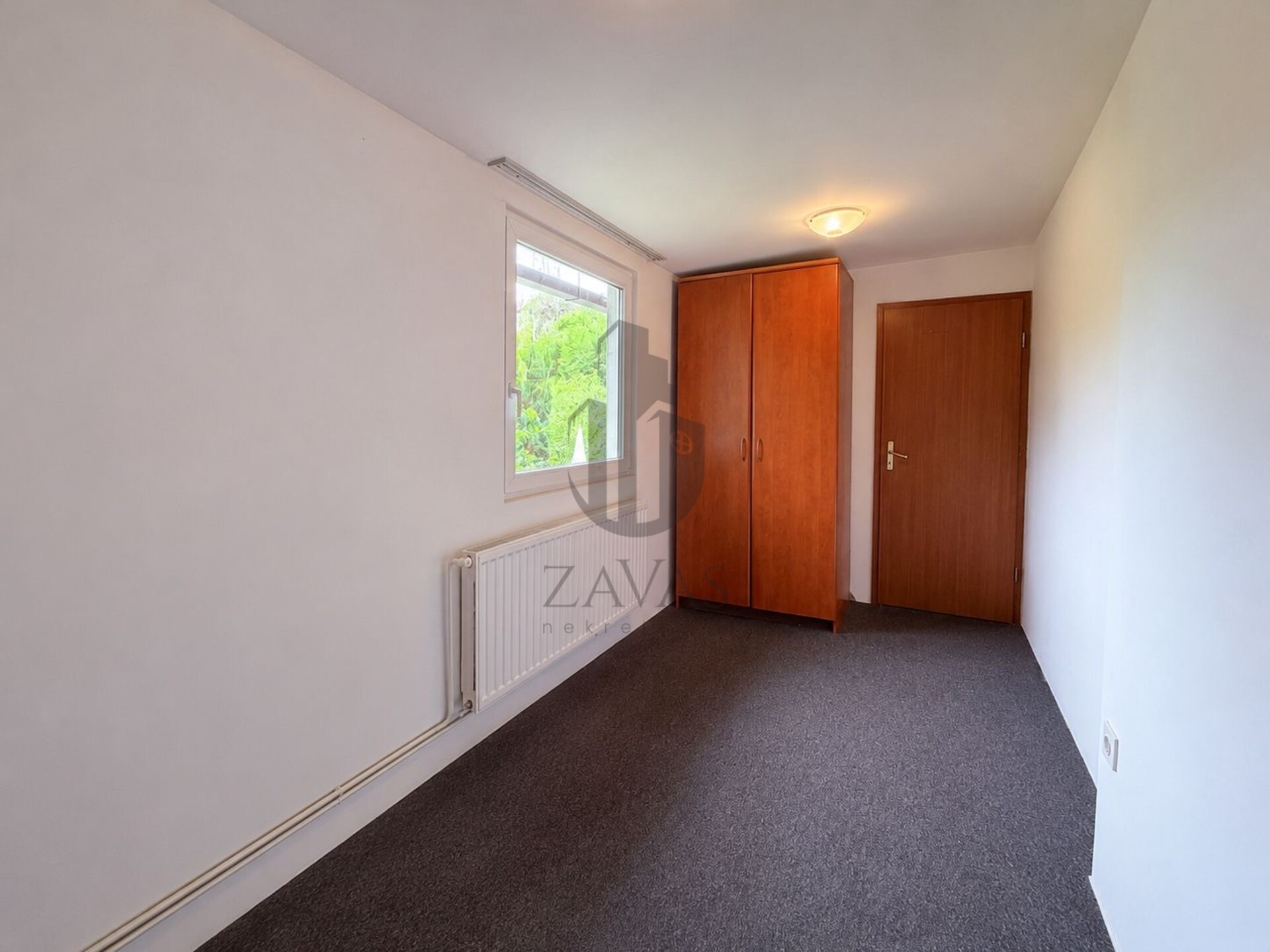 Zagreb, Gračani: 4-sobni stan s 182m² privatnog dvorišta i parkingom! (6)