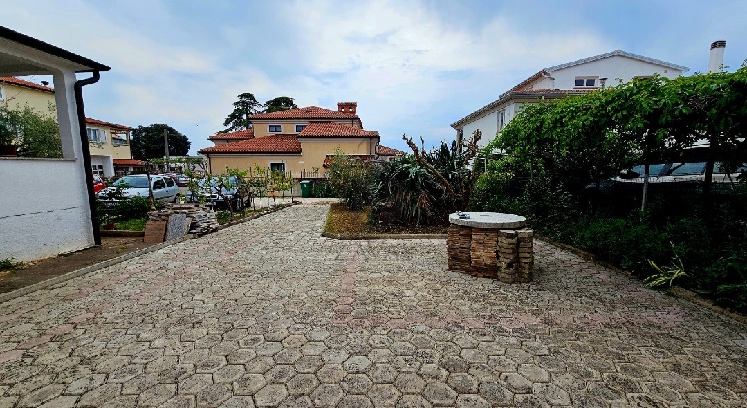 Kuća, Umag - Punta: 130 m2 + (200 m2 okućnice) (20)