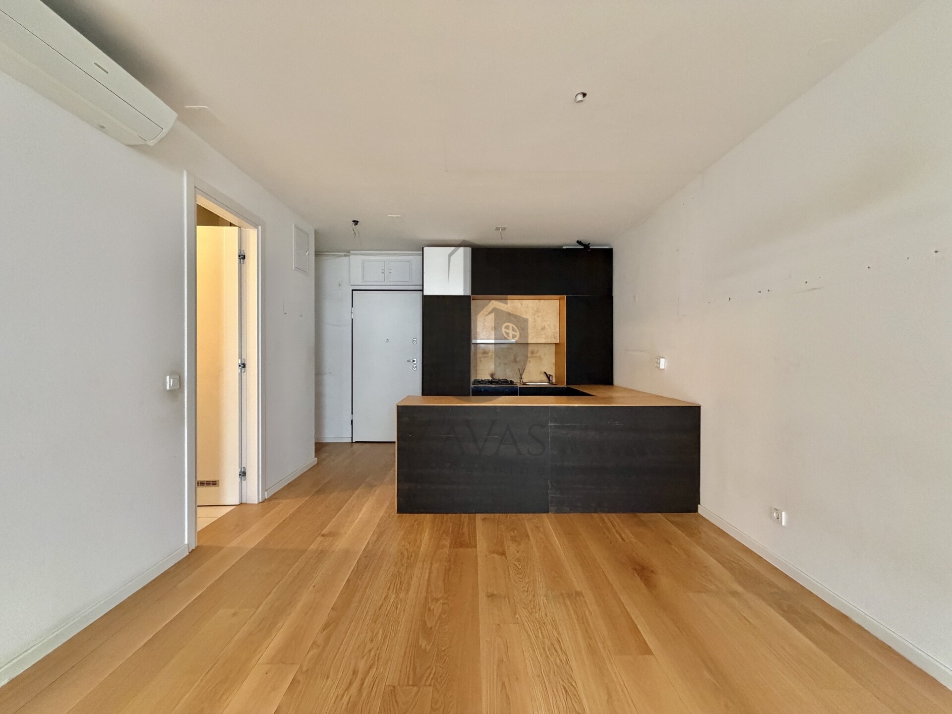 Novogradnja stan: Trnje (SARAS CENTAR) 54M2 + GPM (3)