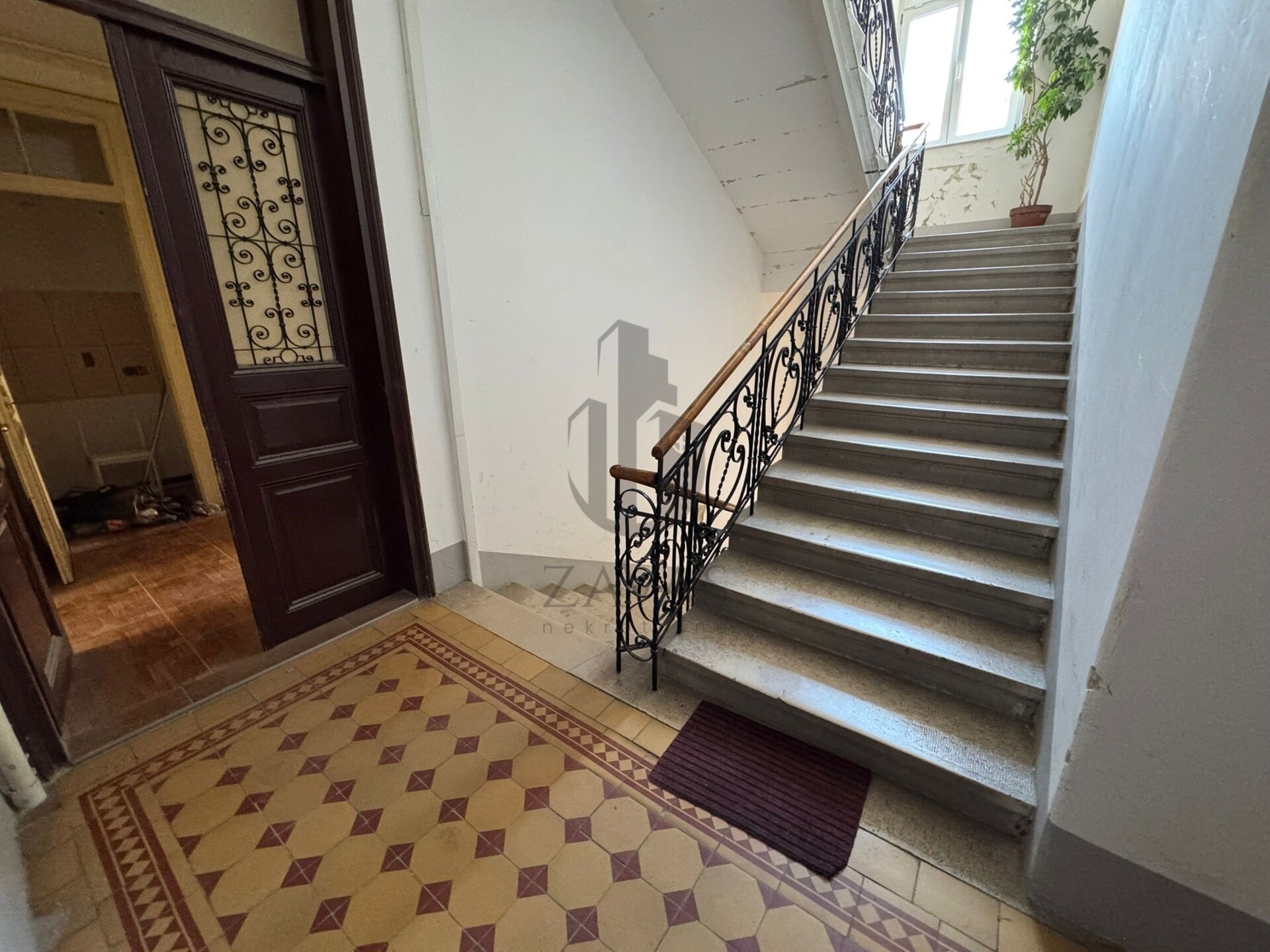 Poslovni prostor, Palmotićeva: 60 m2 (8)