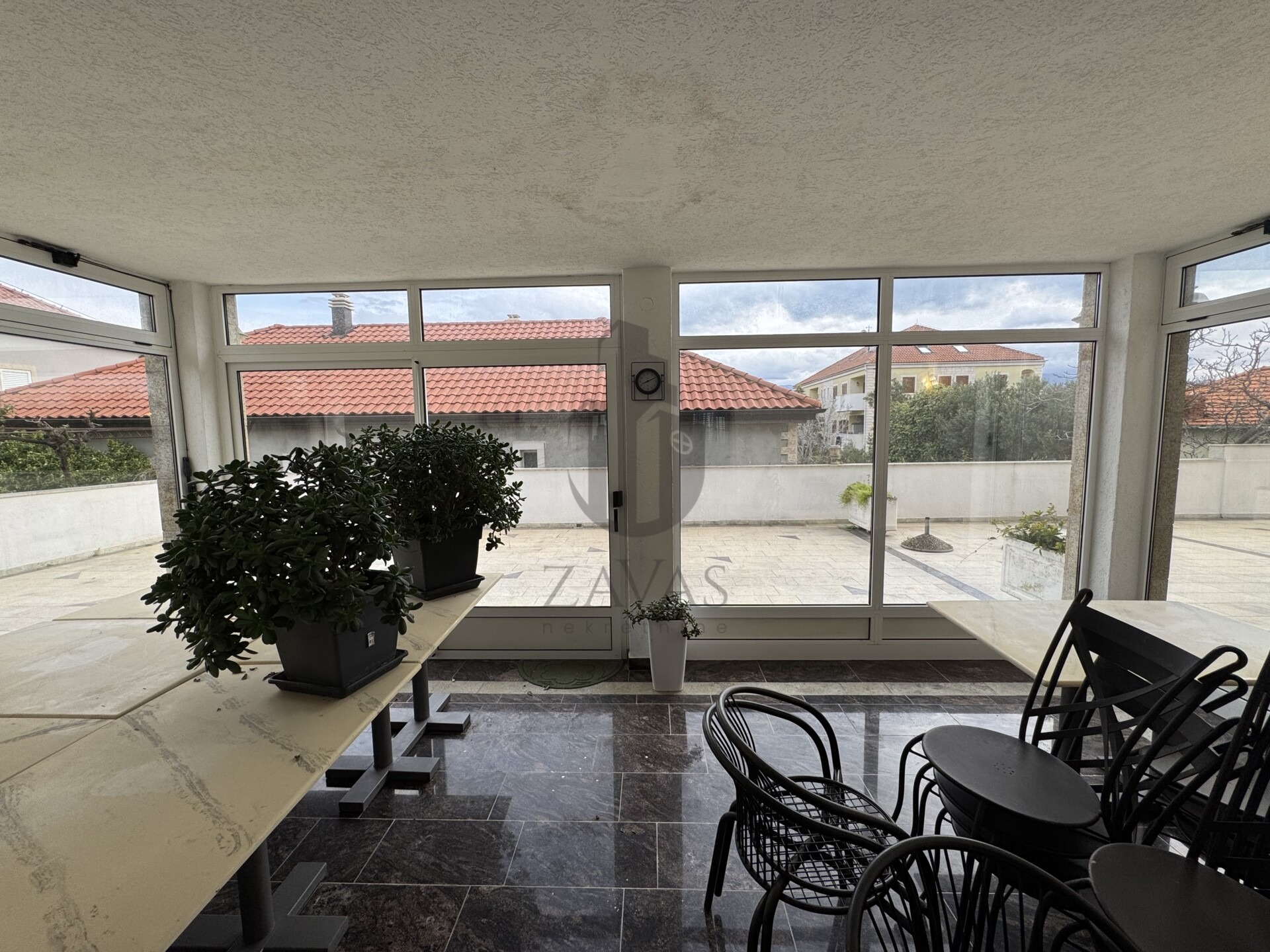 Hotel/vila, Brač: Supetar - 741 m2 (18)