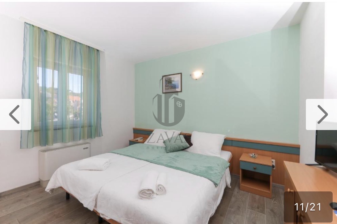 Hotel/vila, Brač: Supetar - 741 m2 (10)