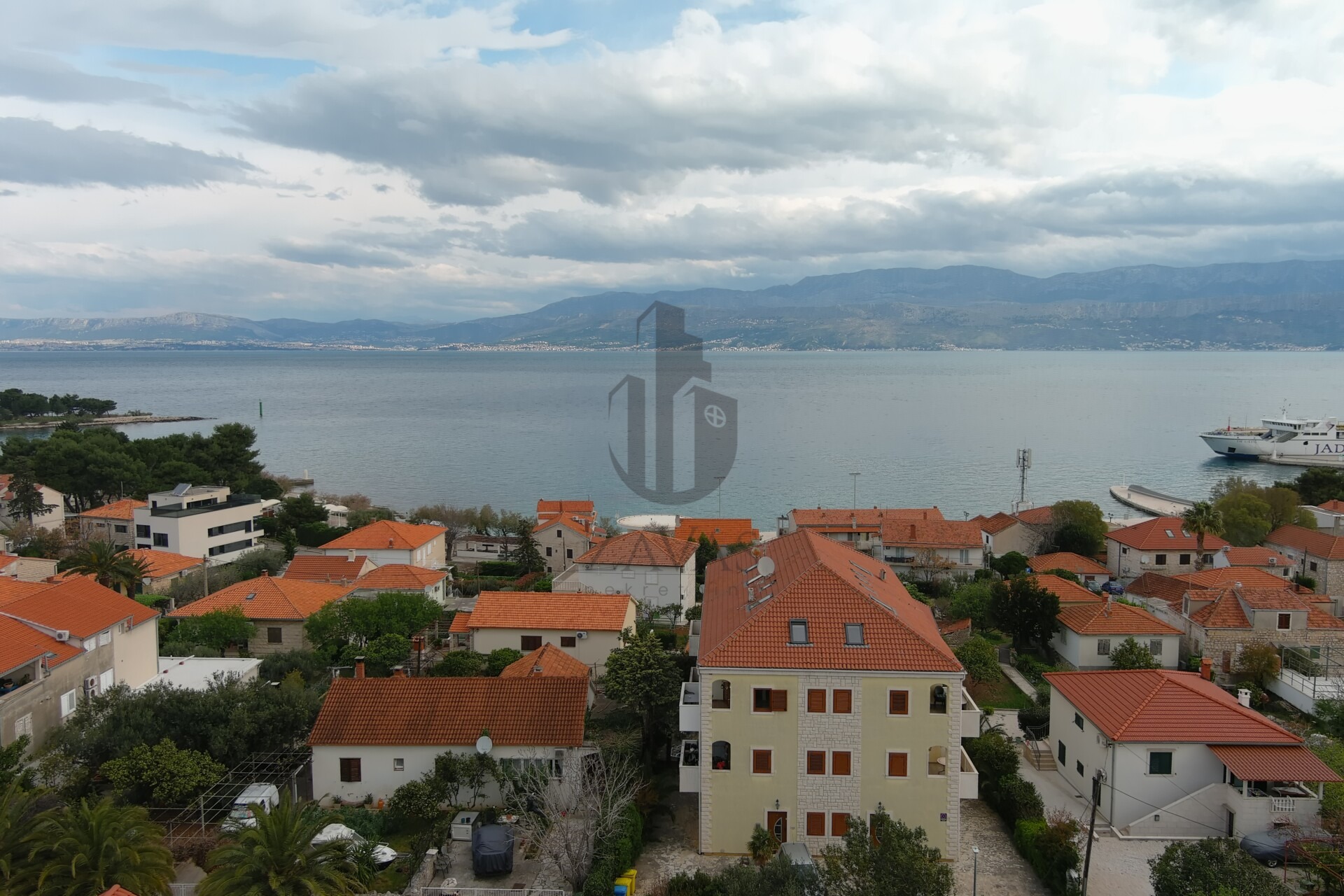 Hotel/vila, Brač: Supetar - 741 m2 (3)