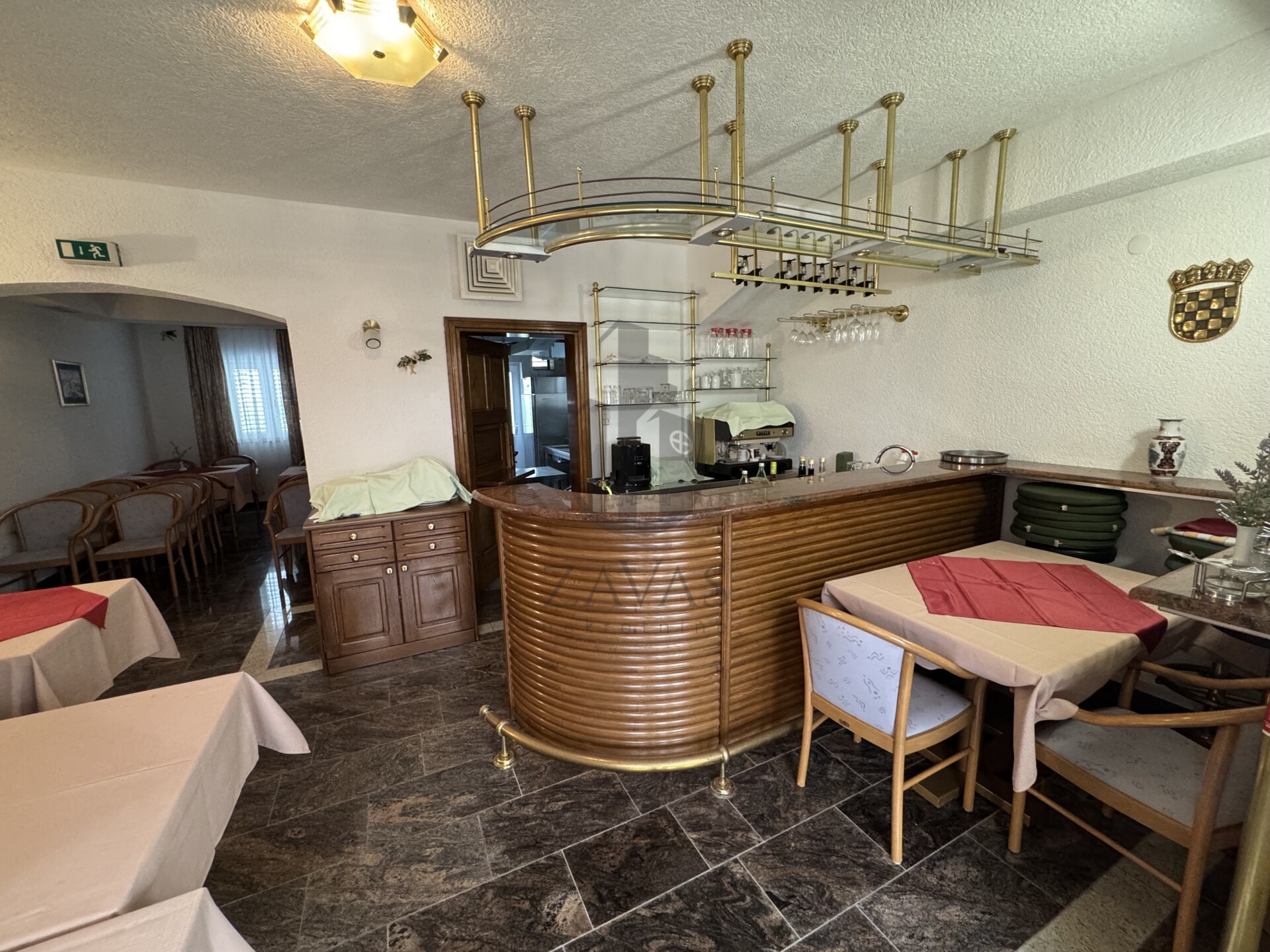 Hotel/vila, Brač: Supetar - 741 m2 (19)