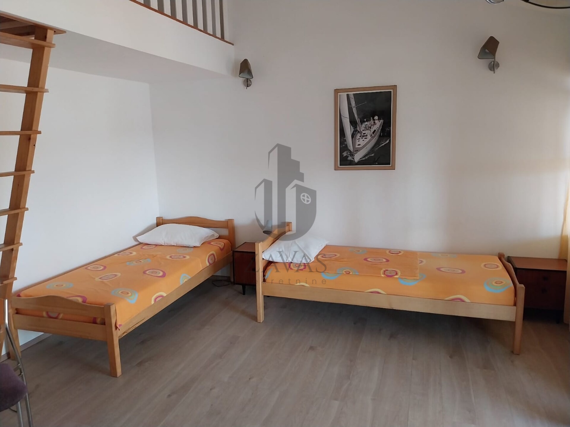 Kuća s tri apartmana: Vodice (Bristak-Blata) - 220 m2, (200m od mora) (20)