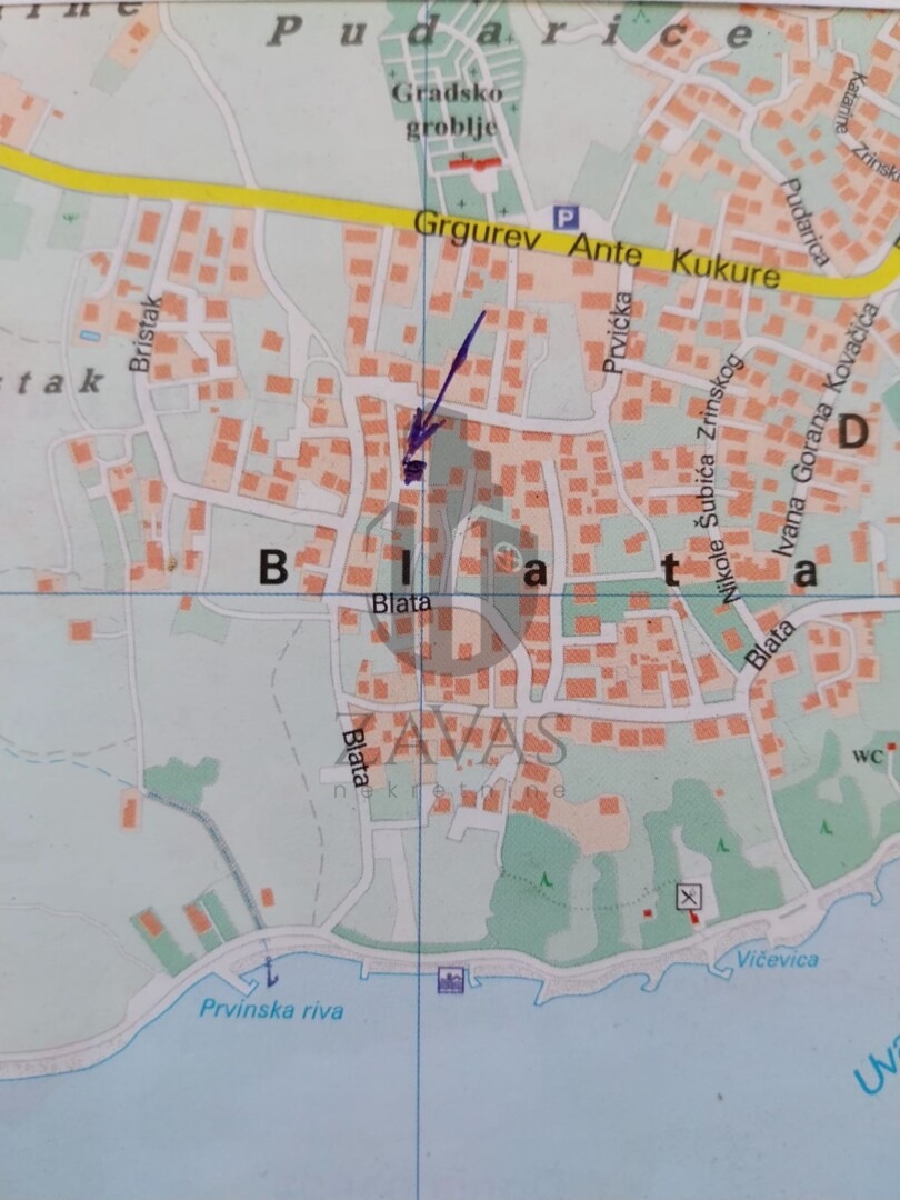 Kuća s tri apartmana: Vodice (Bristak-Blata) - 220 m2, (200m od mora) (21)