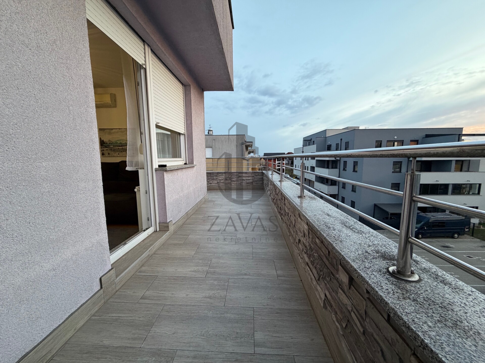 Trosoban stan, Zagreb - Veliko Polje (75 m2) + VPM + spremište (11)