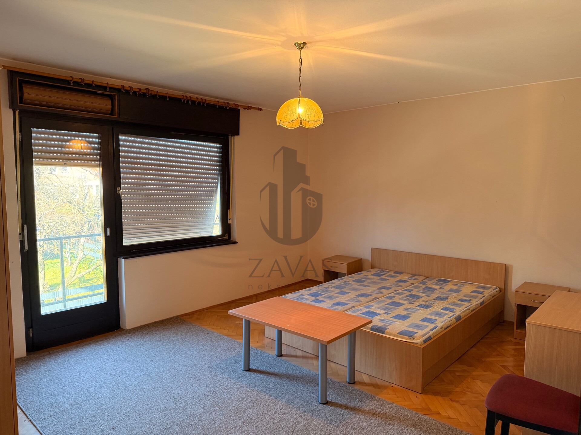 Kuća, Duga Resa, kraj Otoka Ljubavi 270 m2 + veliko zemljište (11)