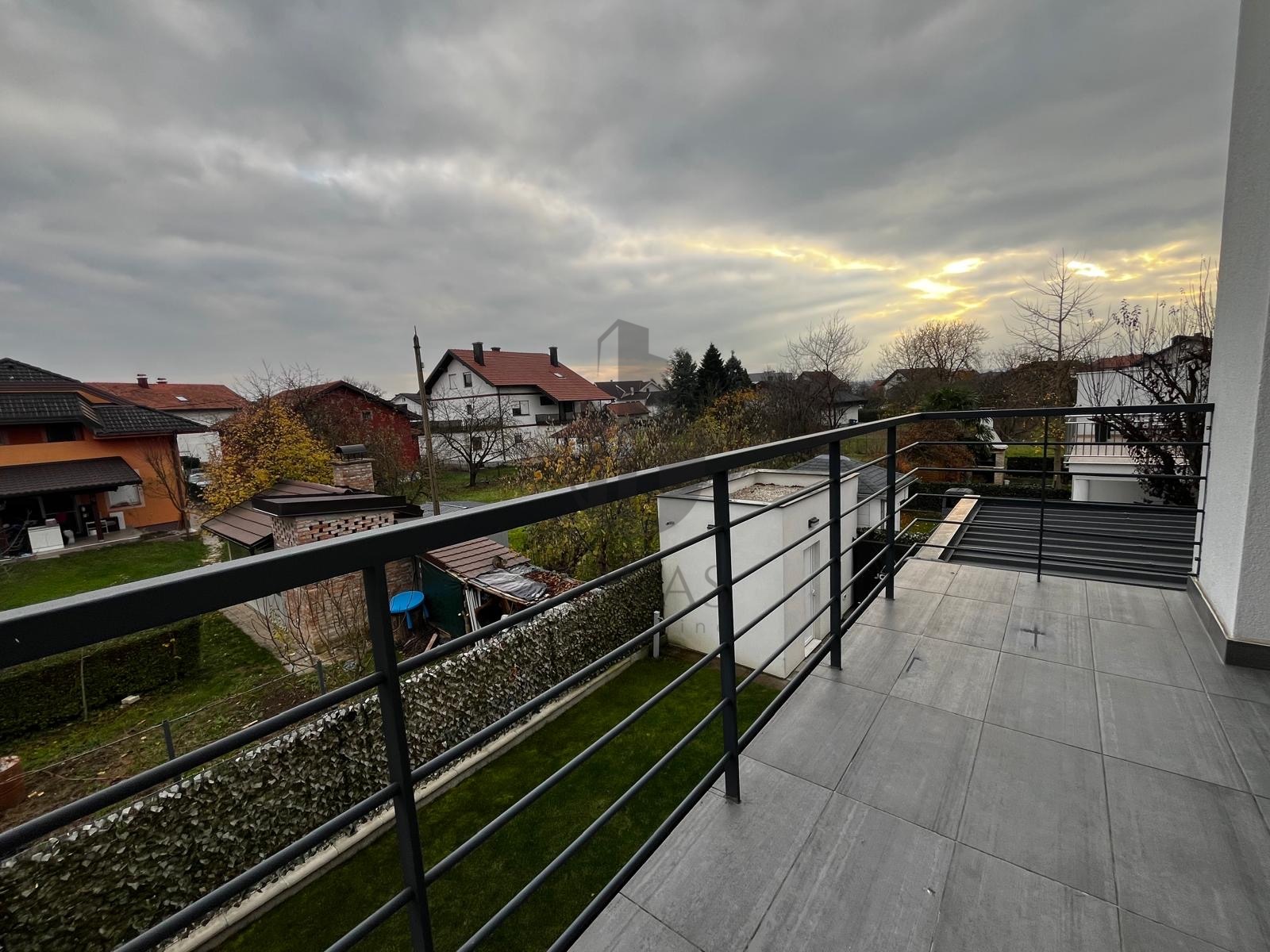 Luksuzna kuća (novogradnja), Sv. Nedelja - 210 m2 (19)