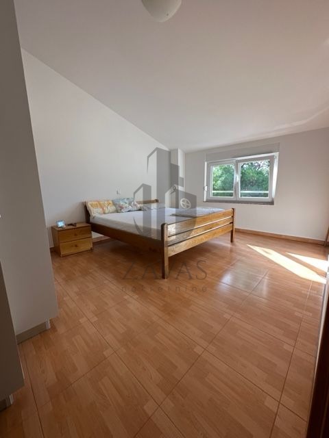 Kuća: Rab, Barbat, 93m2+6 parking mjesta+ spremište+ terasa+ vrt (11)
