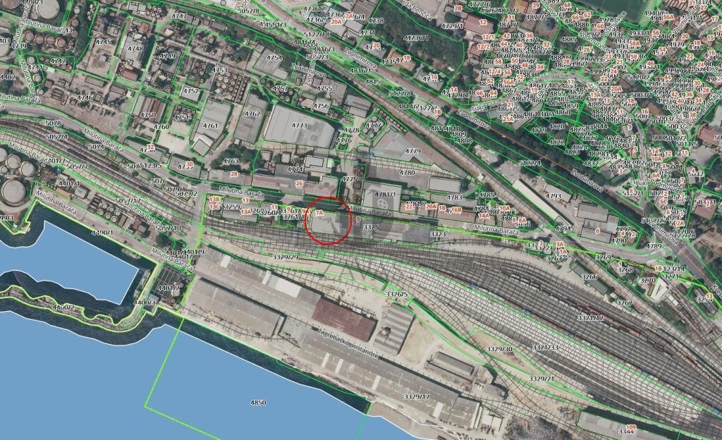 Zgrada za renovaciju: Rijeka - 5938 m2 (2)