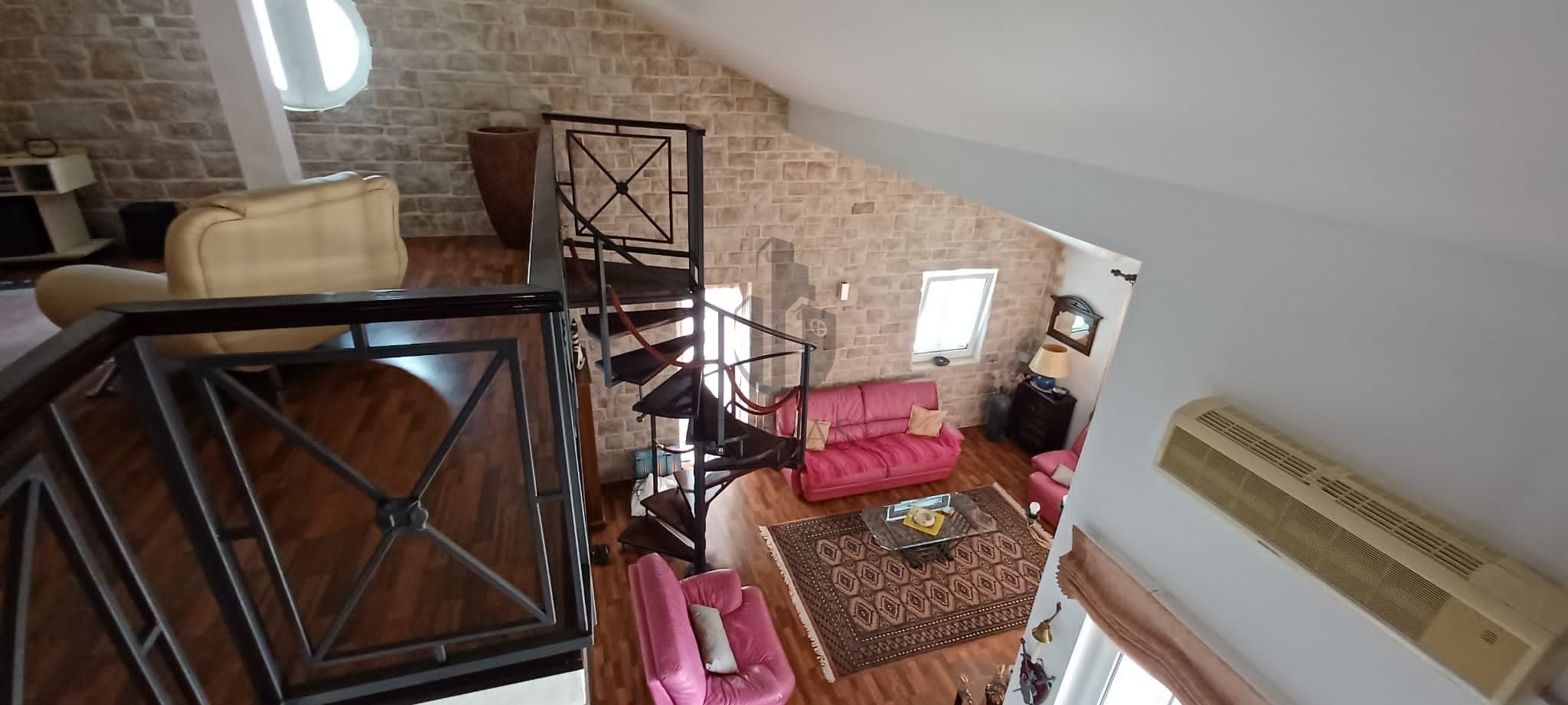 Kuća s tri stana: Pakoštan, Drage - 400 m2 (2)