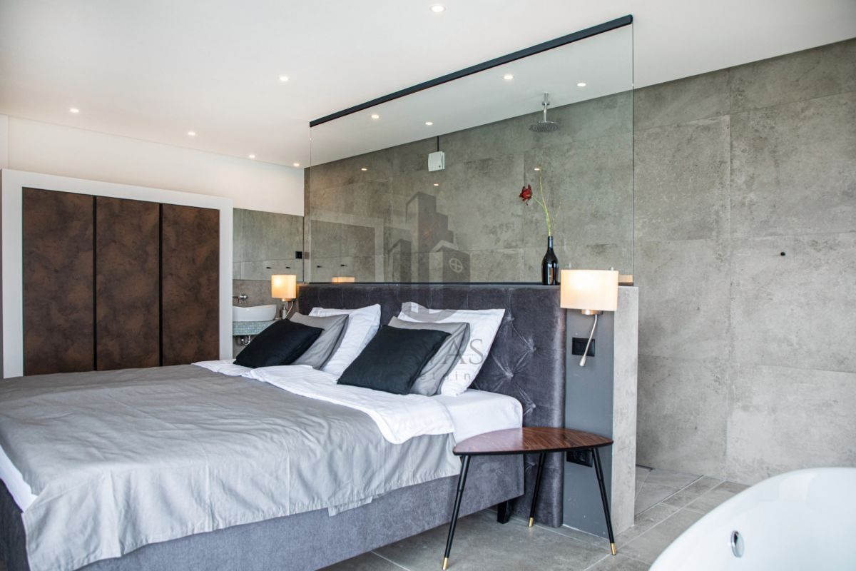 LUKSUZNA VILLA ISTRIA: LIŽNJAN - 498 m2 (5)