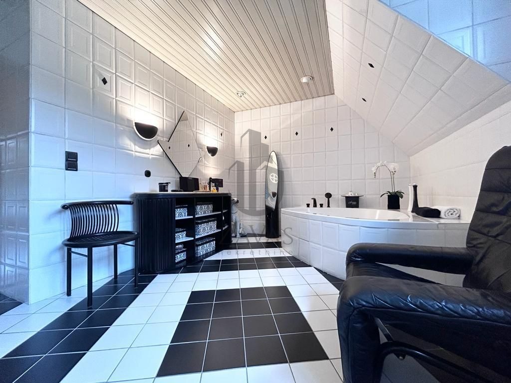 Luksuzna vila: Donja Pušča - 484 m2 + okućnica 5000 m2 (13)
