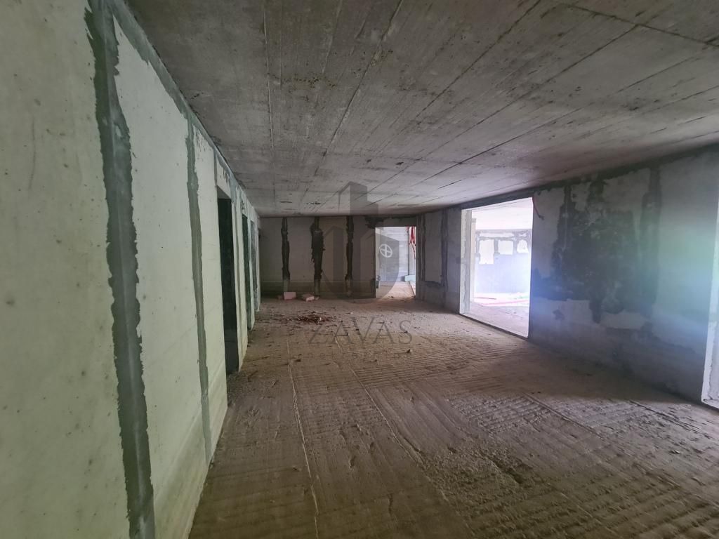 ZAGREB, REMETE ROH - BAU KUĆA - 1000 M2 (7)