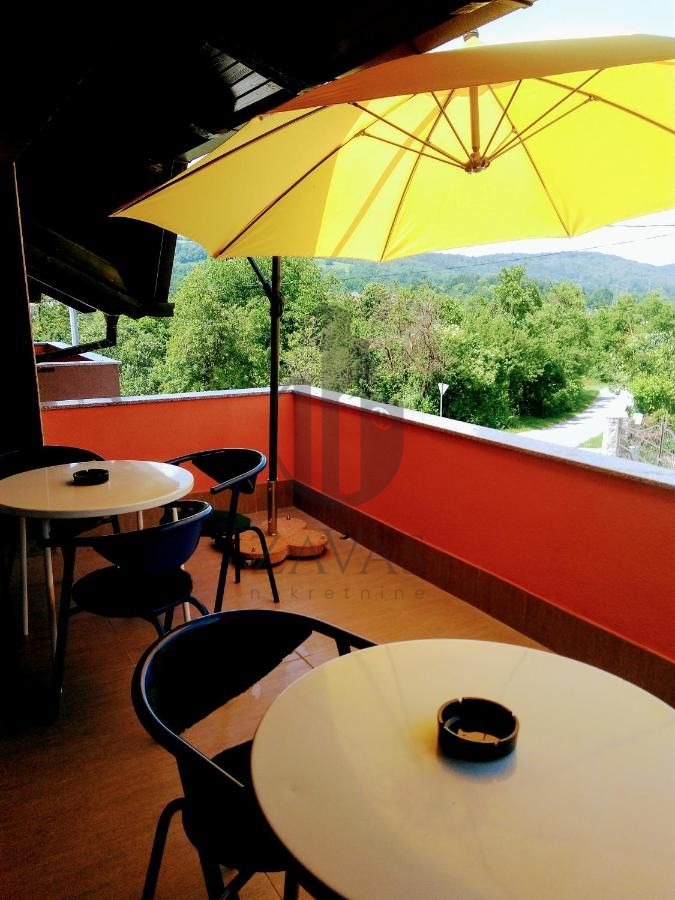 Kuća: Slunj, Kuća s apartmanima + poslovni prostor 470m2 (9)