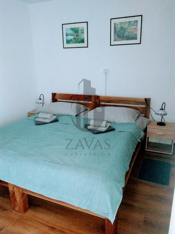 Kuća: Slunj, Kuća s apartmanima + poslovni prostor 470m2 (6)