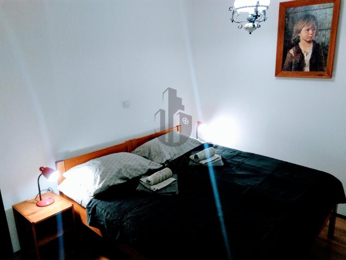 Kuća: Slunj, Kuća s apartmanima + poslovni prostor 470m2 (5)