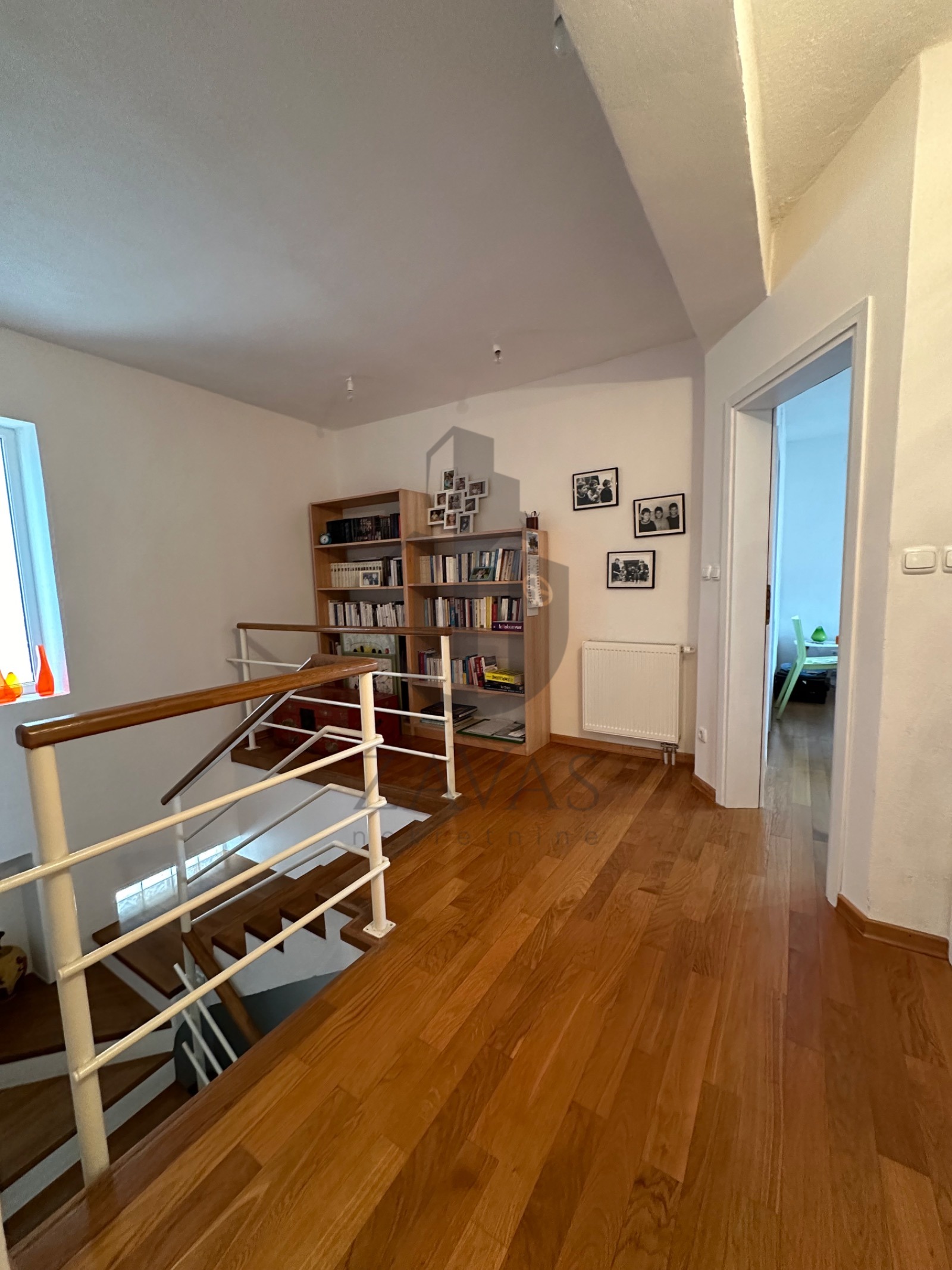 Kuća: Otok Čiovo, 240m2+ 608m2 okućnice (13)