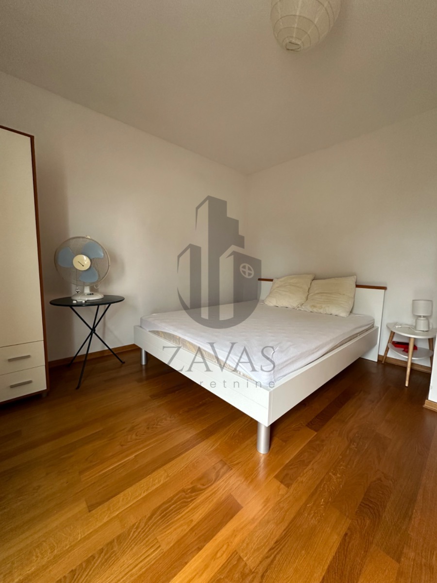 Kuća: Otok Čiovo, 240m2+ 608m2 okućnice (17)