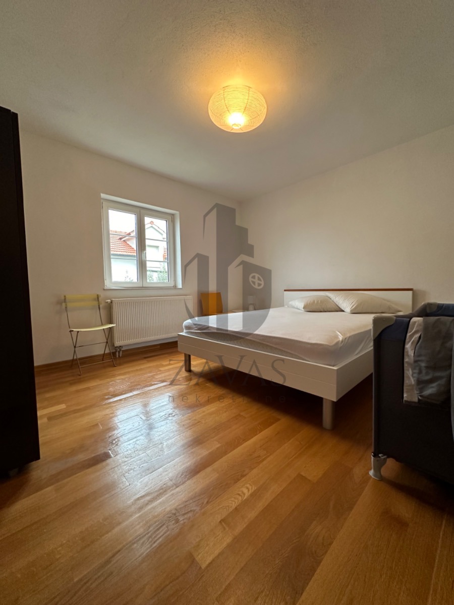 Kuća: Otok Čiovo, 240m2+ 608m2 okućnice (16)