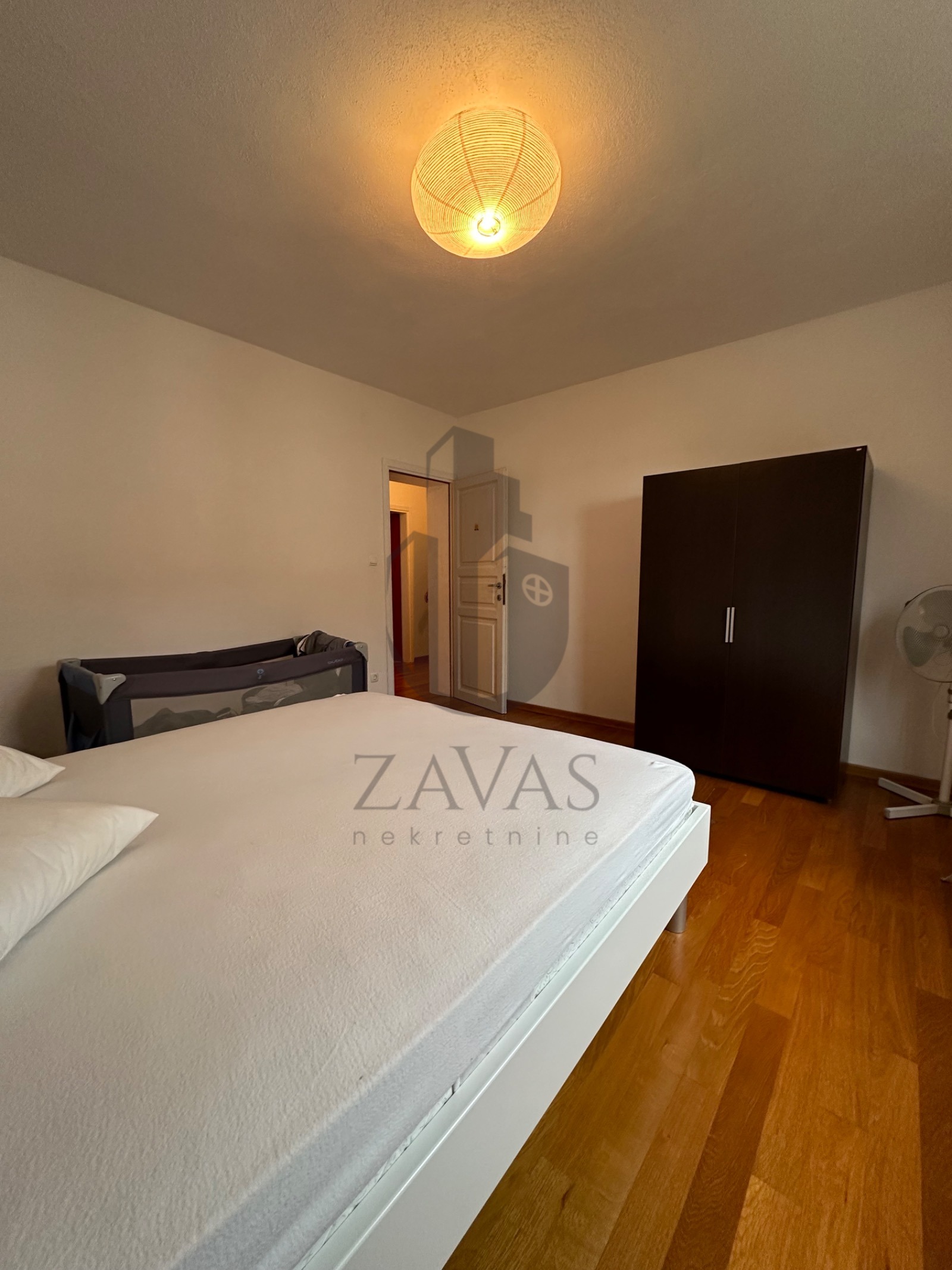 Kuća: Otok Čiovo, 240m2+ 608m2 okućnice (11)