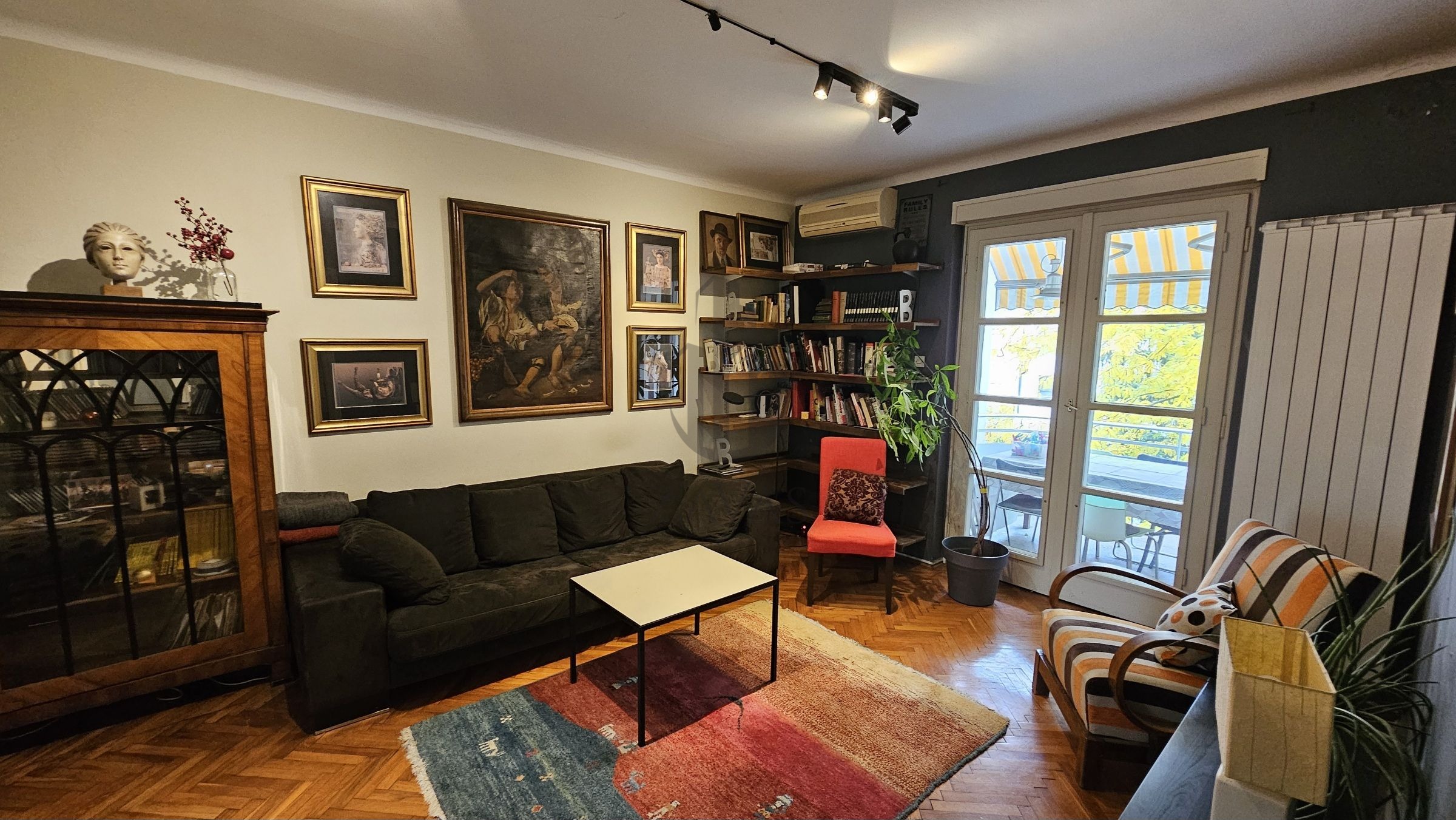 Stan, Zagreb: Trešnjevka - 100 m2 + vanjsko parkirno mjesto