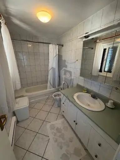 Kuća, Postira - 434 m2 (tri apartmana) (17)